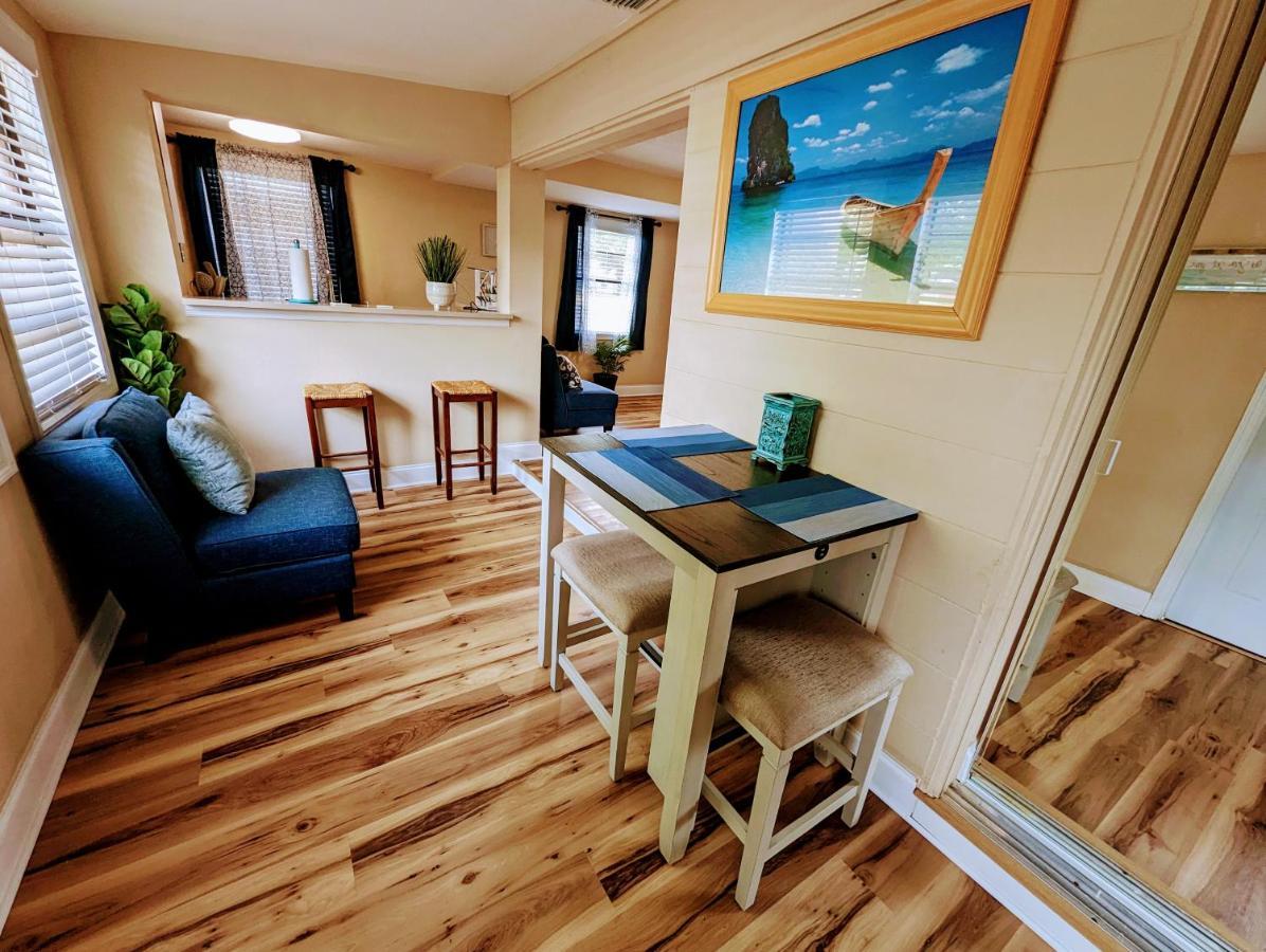 Charming & Cozy Lagoon Retreat - Steps From River - Parking Titusville Buitenkant foto